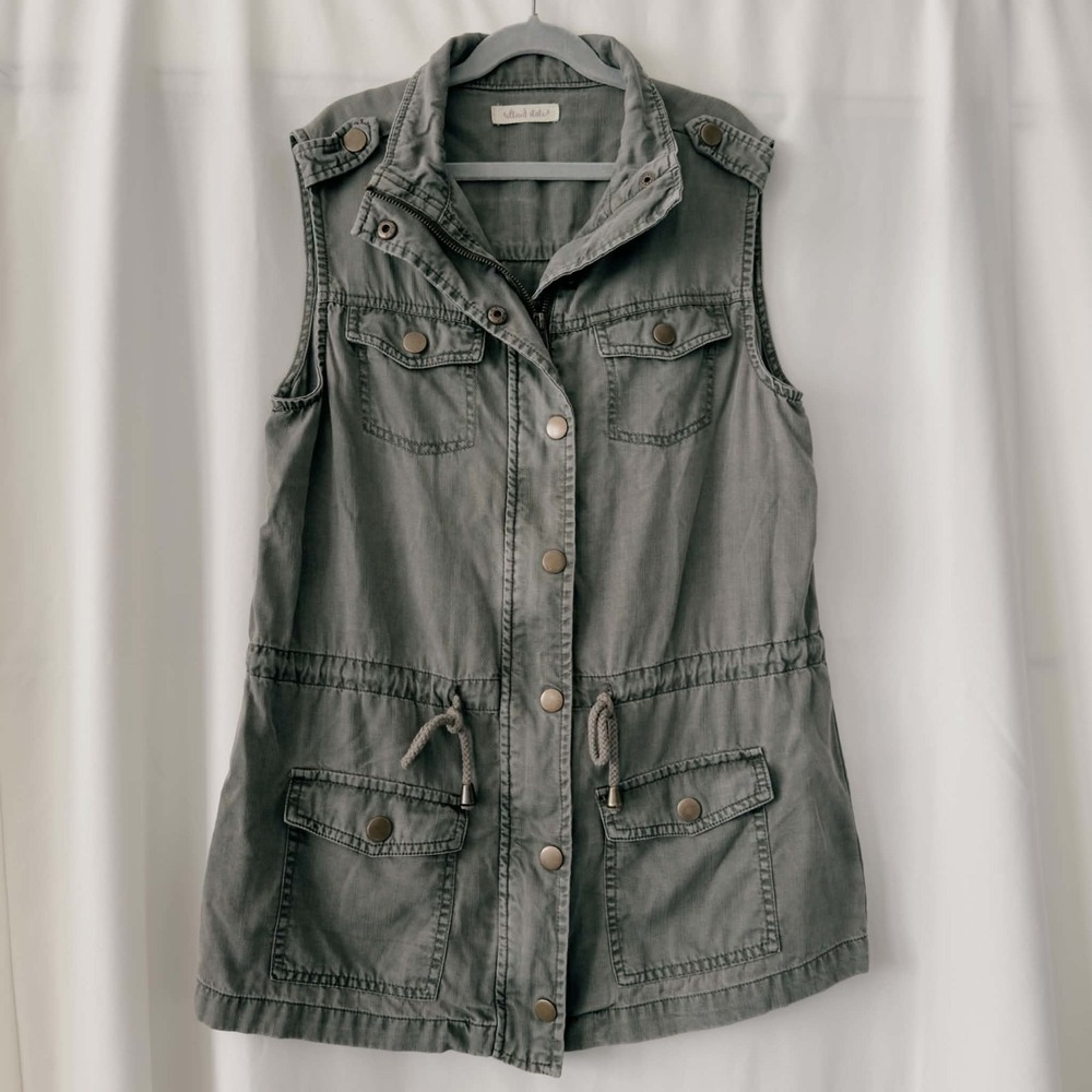 Altar'd State Size Small Washed Olive Utility Vest Military Safari Cargo Boho